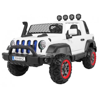 Vehicle AllRoad 4 x 4 white
