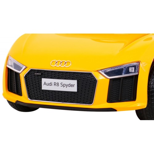 Vehicle Audi R8 Yellow