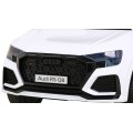 Vehicle Audi RS Q8 White