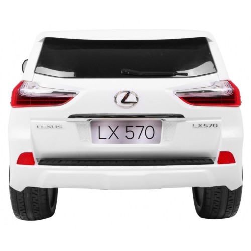 Vehicle Lexus LX570 White