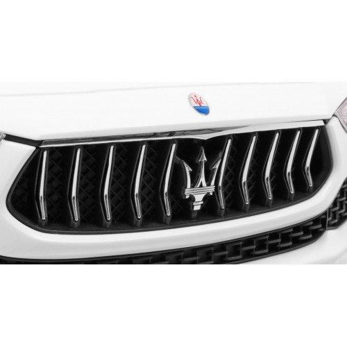 Maserati Ghibli Vehicle White