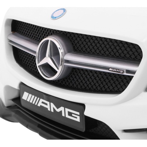 Mercedes AMG GLA-45 White