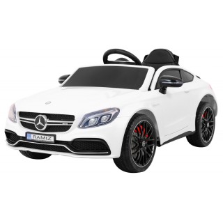 Mercedes Benz C63 AMG White