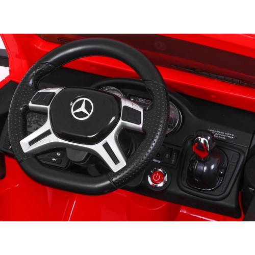 Vehicle Mercedes G63 6 x 6 Red