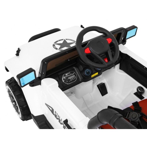 Full Time off-road vehicle 4WD White