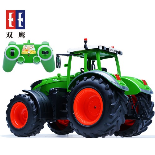 R/C tractor 2,4 GHz Double E