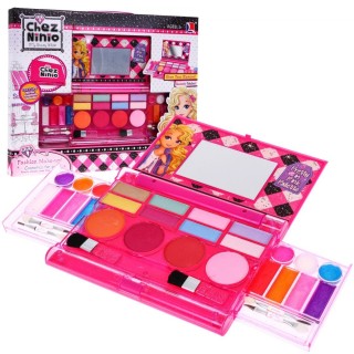 Make up kit