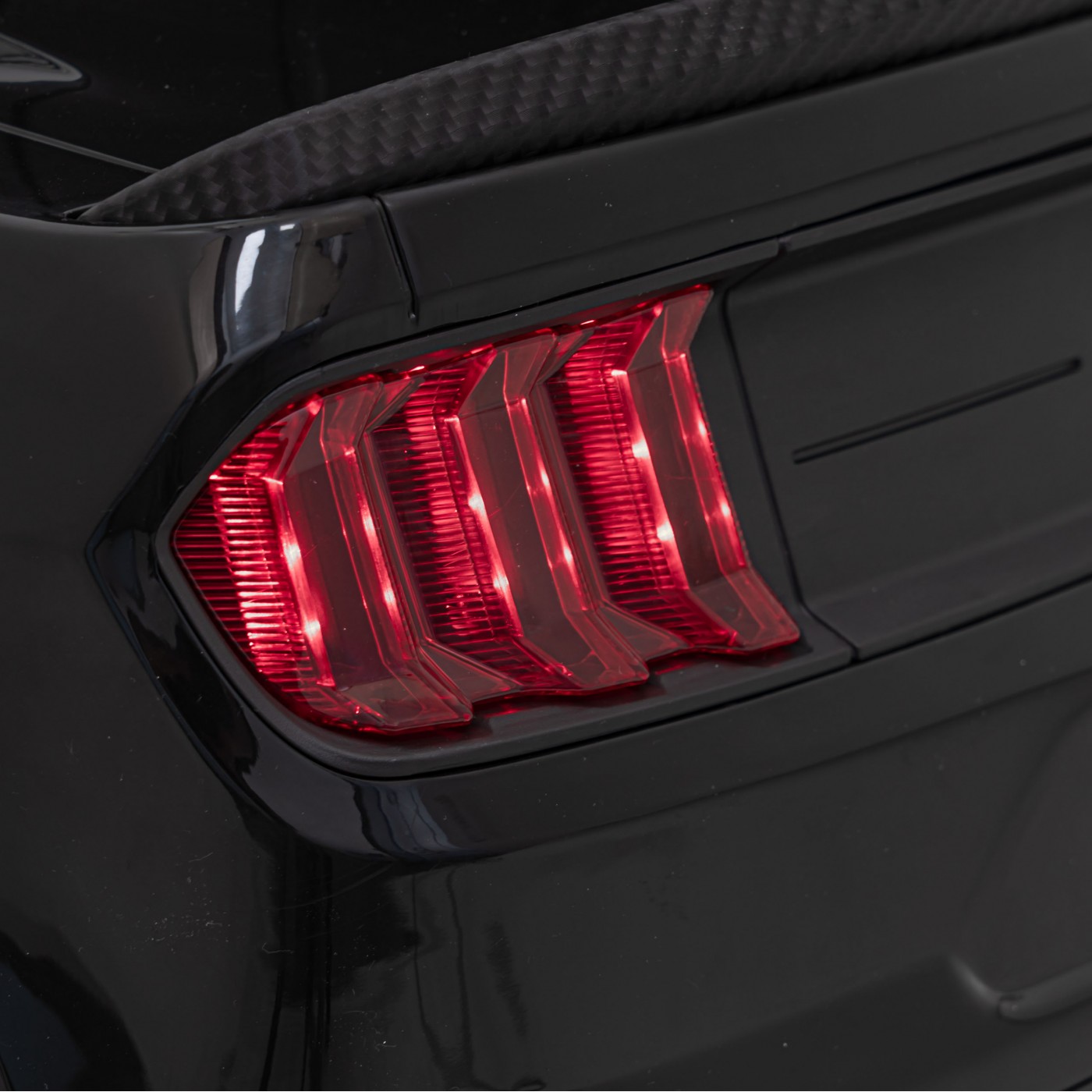Vehicle Ford Mustang GT Painting Black