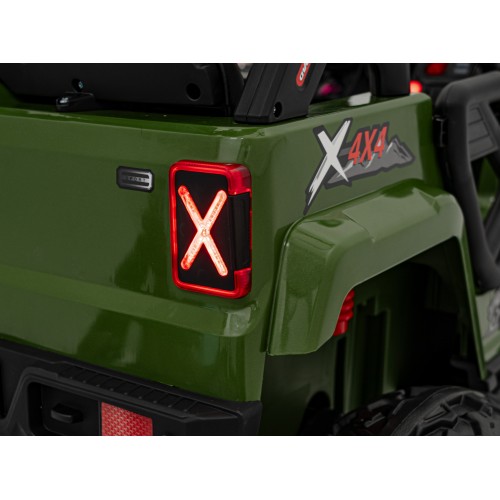 OFF ROAD Speed vehicle Green