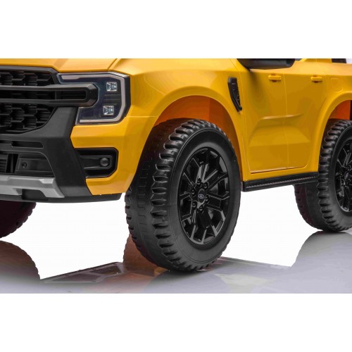 Ford Ranger LIFT vehicle Yellow