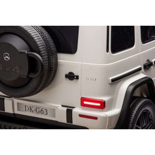 Mercedes Benz G63 AMG XXL vehicle STRONG White