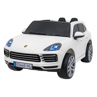 Porsche Cayenne S vehicle Painting White