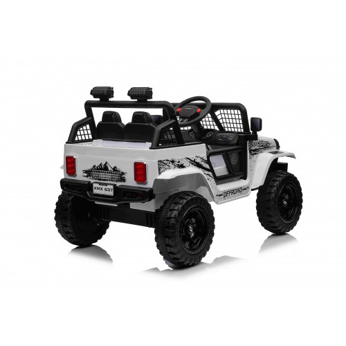 Vehicle OFF ROAD 4x4 SPORT White