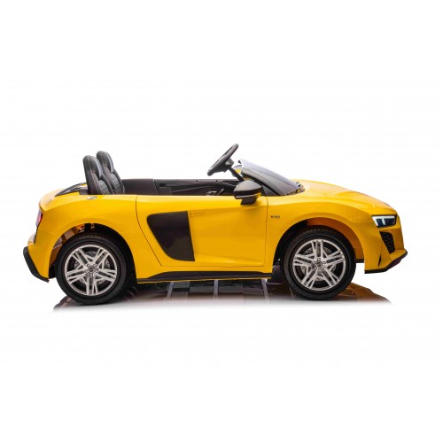 Audi Spyder R8 LIFT vehicle STRONG Yellow