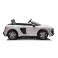 Audi Spyder R8 LIFT vehicle STRONG White