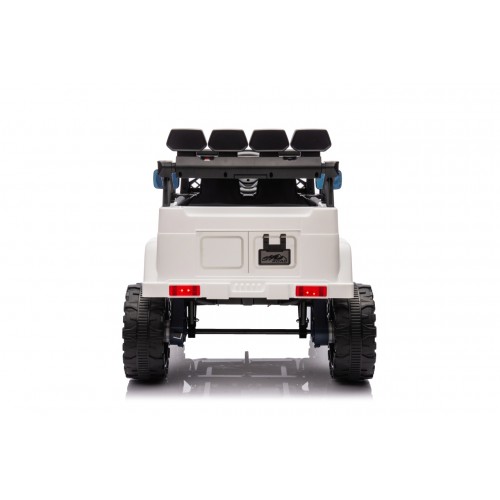 Off-Road CLIMBER vehicle White