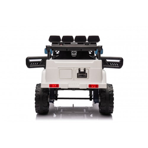 Off-Road CLIMBER vehicle White