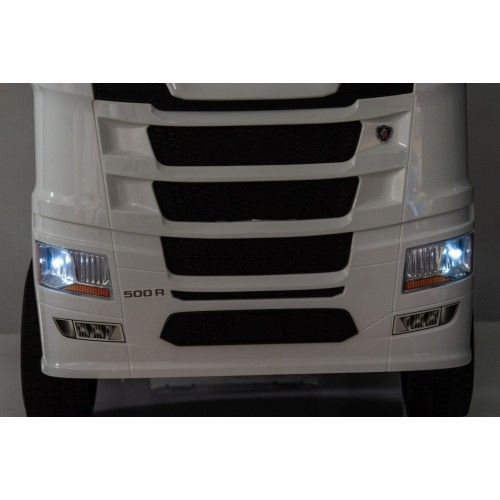 Scania R-SERIE vehicle White