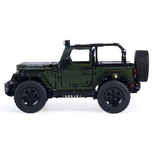 Off-Road Car Block Set 2078 pieces. Green