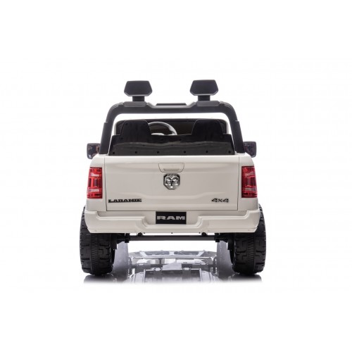 RAM 3500 White Vehicle
