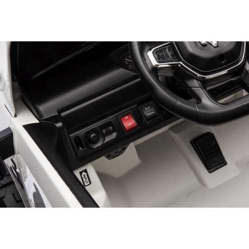 RAM 3500 White Vehicle