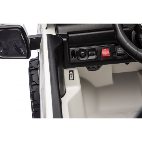 RAM 3500 White Vehicle