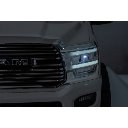 RAM 3500 White Vehicle