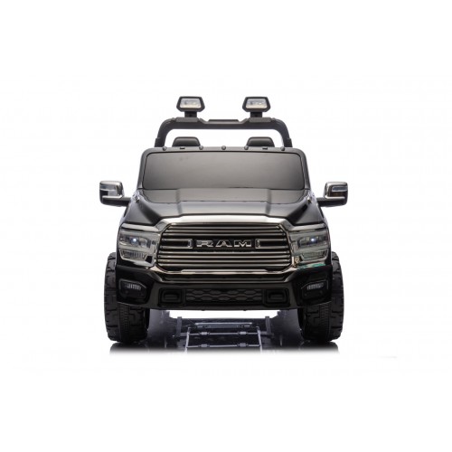 RAM 3500 Black Vehicle