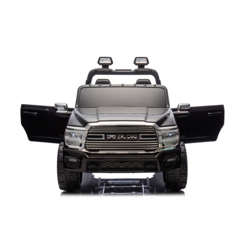 RAM 3500 Black Vehicle