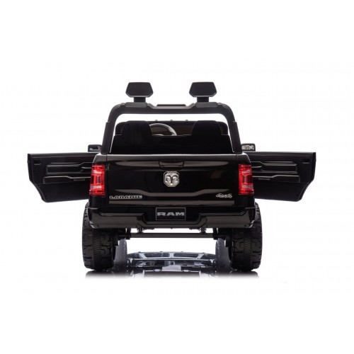 RAM 3500 Black Vehicle