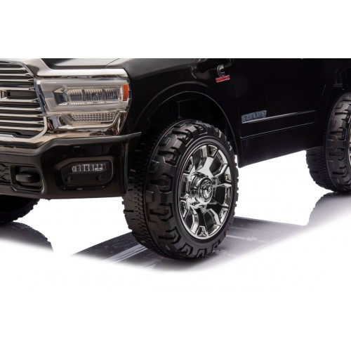 RAM 3500 Black Vehicle