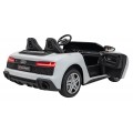 Audi Spyder R8 LIFT vehicle STRONG White