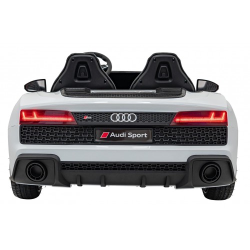 Audi Spyder R8 LIFT vehicle White