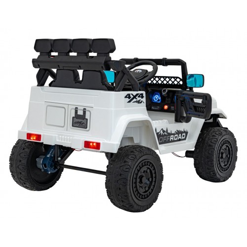 Off-Road CLIMBER vehicle White