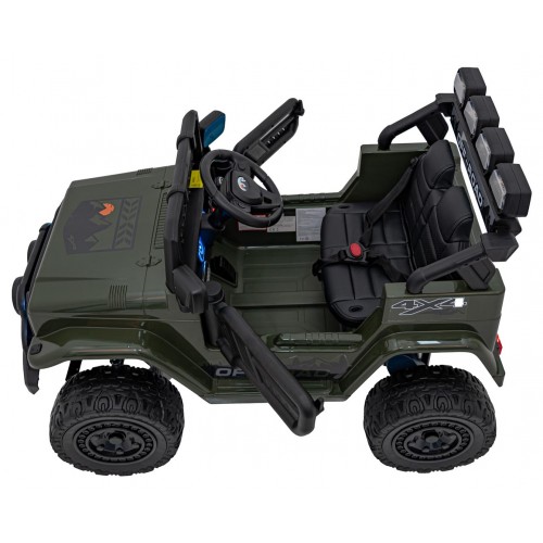 Off-Road CLIMBER vehicle Green