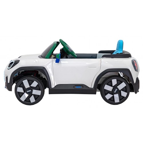 Mini Concept Aceman vehicle White