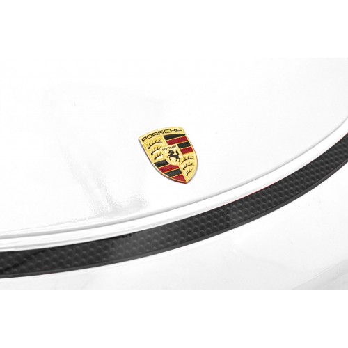 Porsche 718  vehicle Painting White