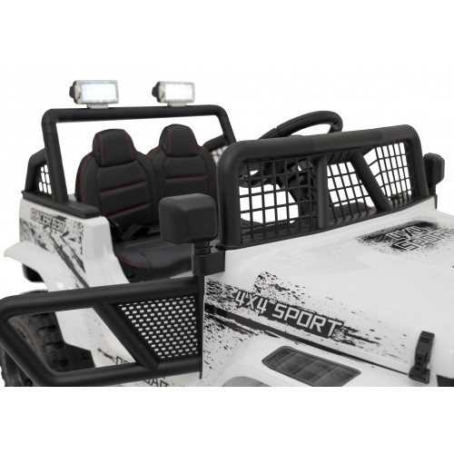 Vehicle OFF ROAD 4x4 SPORT White