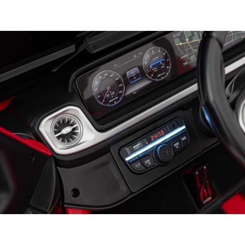Vehicle Mercedes Benz G63 AMG XXL MP4 Red Paint