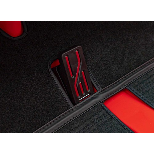 Vehicle Mercedes Benz G63 AMG XXL MP4 Red Paint