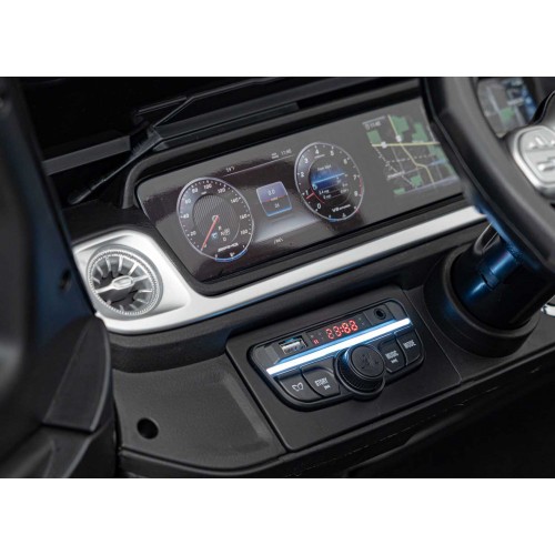 Vehicle Mercedes Benz G63 AMG XXL MP4 Black Paint