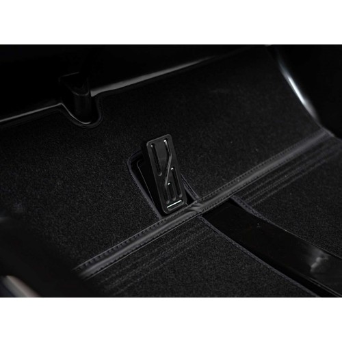 Vehicle Mercedes Benz G63 AMG XXL MP4 Black Paint