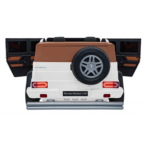 Vehicle Mercedes Benz MAYBACH G650 STRONG White