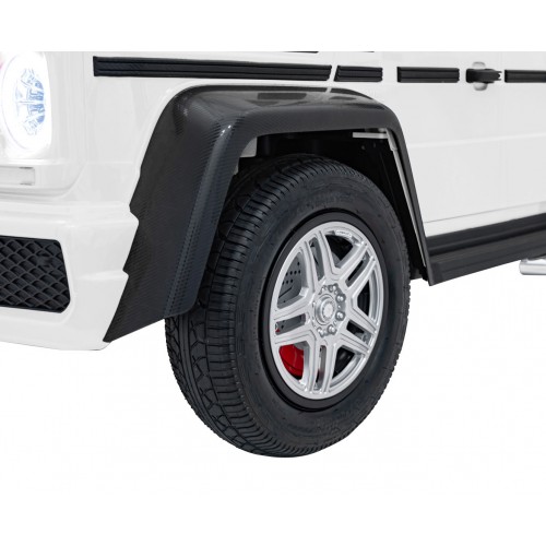 Vehicle Mercedes Benz MAYBACH G650 STRONG White
