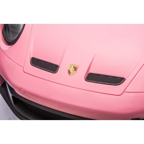 Vehicle Porsche 911 GT 3 Pink
