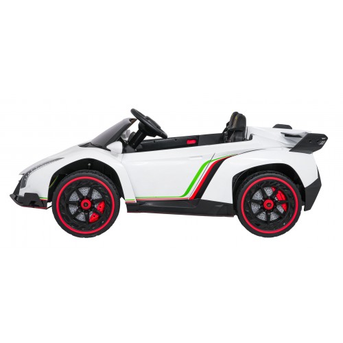 Vehicle Lamborghini Veneno White