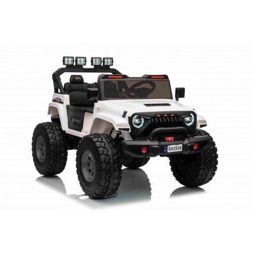 Extreme Sport Variable Size 4x4 Vehicle White
