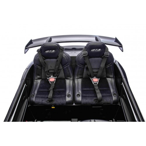 Vehicle Porsche 911 GT 3 Black