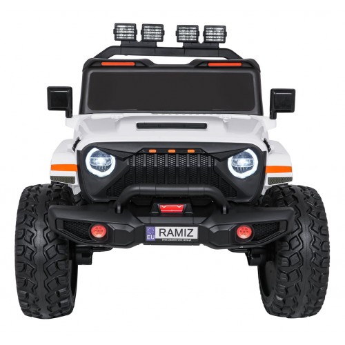 Extreme Sport Variable Size 4x4 Vehicle White