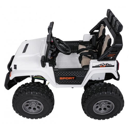 Extreme Sport Variable Size 4x4 Vehicle White